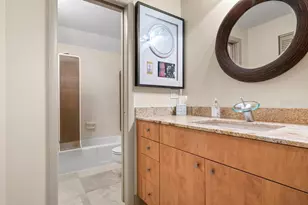 1007 Gulf Dr N, Bradenton Beach, FL 34217 - Photo 38