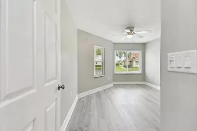 1709 Edgewater Lane, Palmetto, FL 34221 - Photo 14