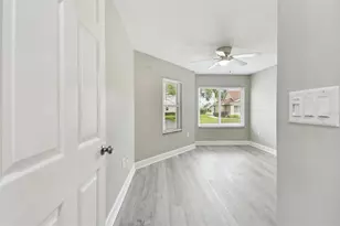 1709 Edgewater Ln, Palmetto, FL 34221 - Photo 14