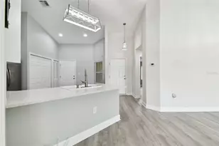 1709 Edgewater Ln, Palmetto, FL 34221 - Photo 10