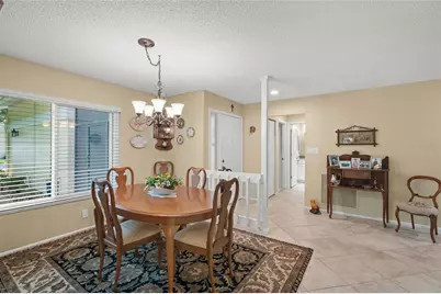 4239 Carriage Drive #36, Sarasota, FL 34241 - Photo 4