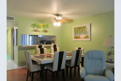 4733 Winslow Beacon #13, Sarasota, FL 34235 - Photo 2