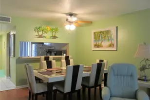 4733 Winslow Beacon, Sarasota, FL 34235 - Photo 2