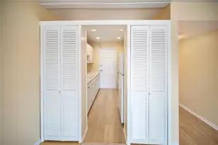 200 The Esplanade N, Venice, FL 34285 - Photo 8