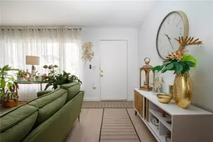 3906 Chinaberry Rd, Bradenton, FL 34208 - Photo 12