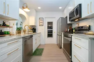 3906 Chinaberry Rd, Bradenton, FL 34208 - Photo 28