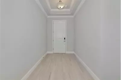 5798 Long Shore Loop, Sarasota, FL 34238 - Photo 4