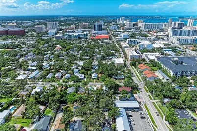 516 Howard Court, Sarasota, FL 34236 - Photo 4