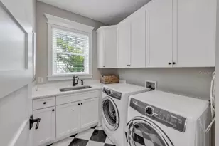 112 11th St S, Bradenton Beach, FL 34217 - Photo 26