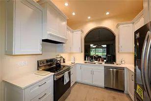 5633 E Long Common Ct, Sarasota, FL 34235 - Photo 6