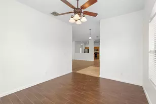 10725 Via Capri Ln, Clermont, FL 34711 - Photo 10