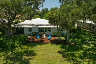 3337 Springmill Cir, Sarasota, FL 34239 - Photo 44