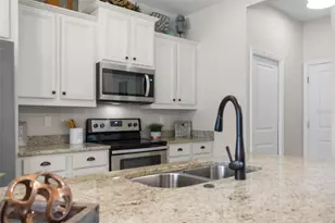 2471 W Price Blvd, North Port, FL 34286 - Photo 6