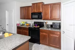 6531 Trent Creek Dr, Ruskin, FL 33573 - Photo 16