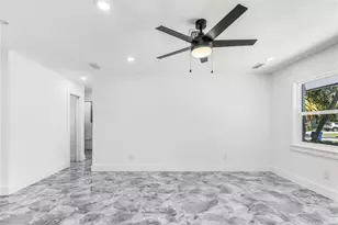 3938 Vana Dr, Sarasota, FL 34241 - Photo 12