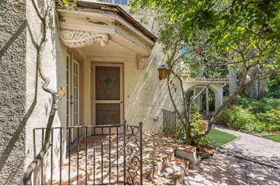 457 Woodland Drive, Sarasota, FL 34234 - Photo 8