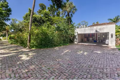 457 Woodland Drive, Sarasota, FL 34234 - Photo 52