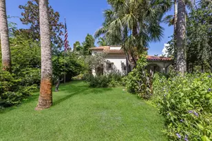 457 Woodland Dr, Sarasota, FL 34234 - Photo 56