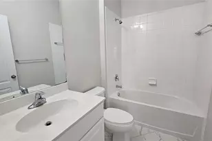 447 Casalino Dr, Nokomis, FL 34275 - Photo 4