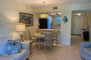 104 Capri Isles Blvd, Venice, FL 34292 - Photo 2