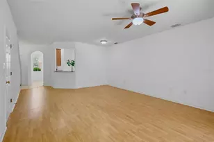 3811 Parkridge Cir, Sarasota, FL 34243 - Photo 12