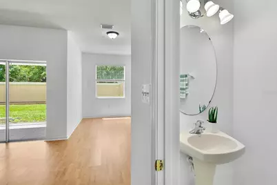 3811 Parkridge Circle #2-104, Sarasota, FL 34243 - Photo 14