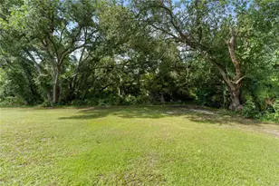 16451 Chamberlain Blvd, Port Charlotte, FL 33954 - Photo 10