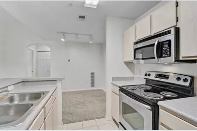 8827 Manor Loop #204, Lakewood Ranch, FL 34202 - Photo 10