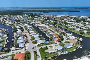 9207 Bimini Dr, Bradenton, FL 34210 - Photo 36