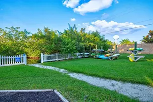 4712 Compass Dr, Bradenton, FL 34208 - Photo 80