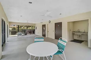 7341 Golf Pointe Cir, Sarasota, FL 34243 - Photo 44