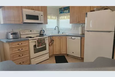 10 S Botany Bay Circle, Englewood, FL 34223 - Photo 4