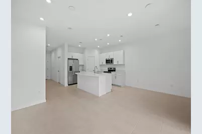 8581 Lunar Skye Street, Sarasota, FL 34241 - Photo 10