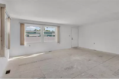 3705 116th Street Court W, Bradenton, FL 34210 - Photo 4