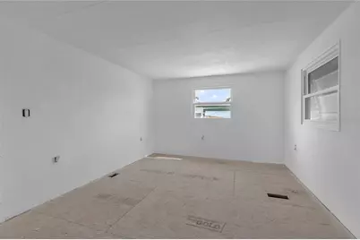 3705 116th Street Court W, Bradenton, FL 34210 - Photo 12