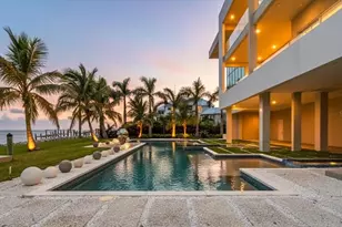 1000 Tocobaga Ln, Sarasota, FL 34236 - Photo 12