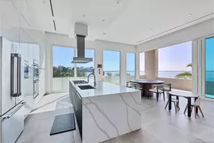 1000 Tocobaga Ln, Sarasota, FL 34236 - Photo 30