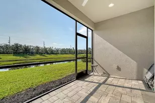 7668 Registrar Way, Sarasota, FL 34243 - Photo 12