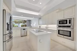 3409 54th Dr W, Bradenton, FL 34210 - Photo 10