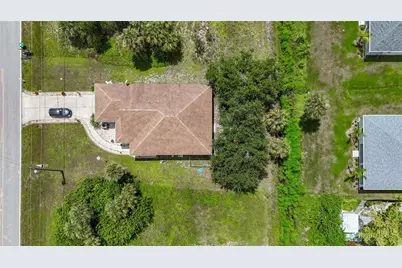 394 Sunset Road N, Rotonda West, FL 33947 - Photo 2