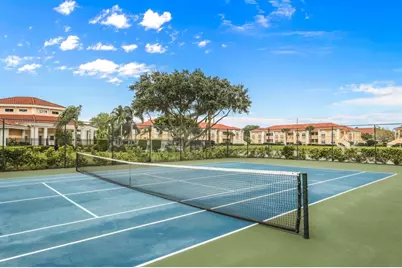 1050 Villagio Circle #206, Sarasota, FL 34237 - Photo 52