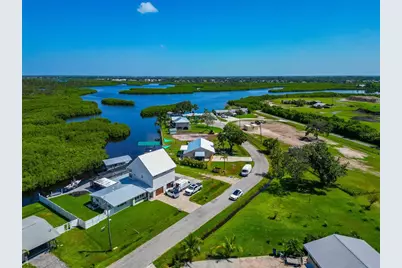 2306 41st Street E, Bradenton, FL 34208 - Photo 68