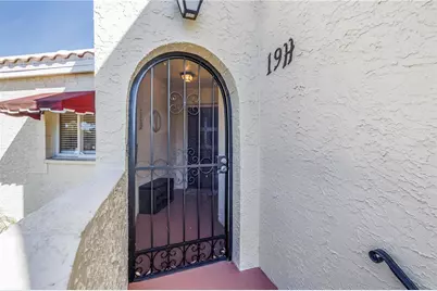 6101 34th Street W #19H, Bradenton, FL 34210 - Photo 2