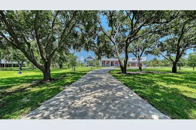 6910 211th Street E, Bradenton, FL 34211 - Photo 12