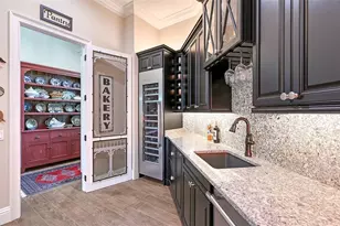 6910 211th St E, Bradenton, FL 34211 - Photo 32