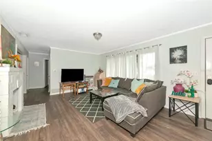 1712 Cheyenne St, Sarasota, FL 34231 - Photo 6