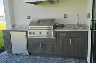 2625 Waterfront Cir, Sarasota, FL 34240 - Photo 20