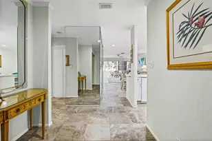 1255 E Peppertree Dr, Sarasota, FL 34242 - Photo 2