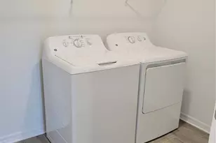 3088 Via Sienna Cir, Sarasota, FL 34243 - Photo 26