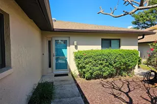 3441 51st Ave Cir W, Bradenton, FL 34210 - Photo 4